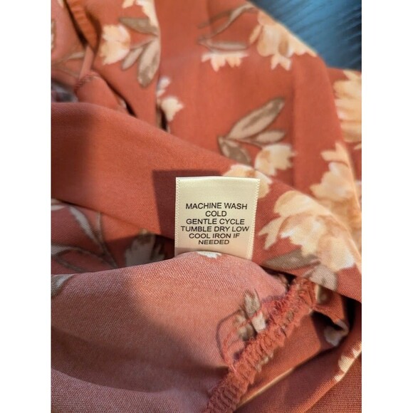 NWT Altar'd State Floral Long Sleeve Crop Top Tie in‎ Back Blouse Women's Medium - Picture 10 of 10